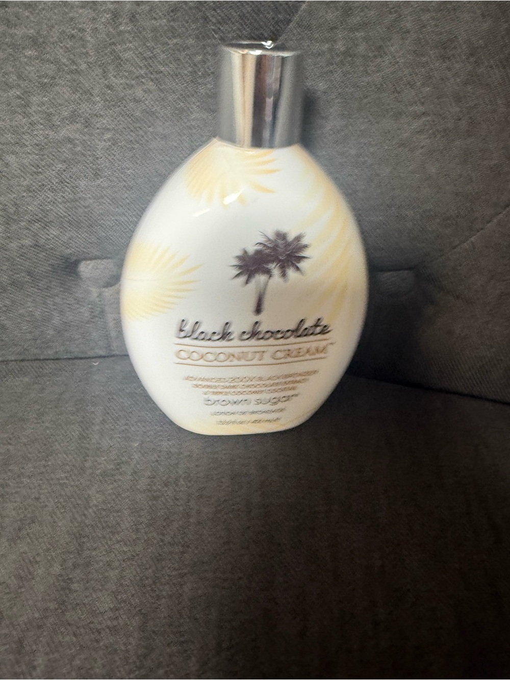 Brown Sugar dark indoor tanning lotion. Brand new with tags